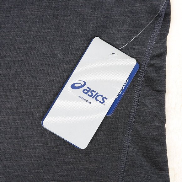 ASICS Hooded Reflective Sweat Wicking Performance Top with Thumb Holes -… - Picture 11 of 14